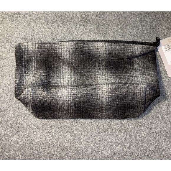Stormy Kromer Wool Plaid Pouch Large Carbon Black And Gray NWT 13x9x4 - Picture 2 of 7